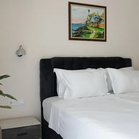 Apartment Todorovi 3 *